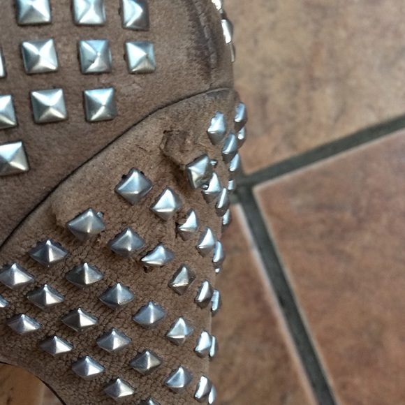 Vince Camuto heels As Is - Picture 3 of 8
